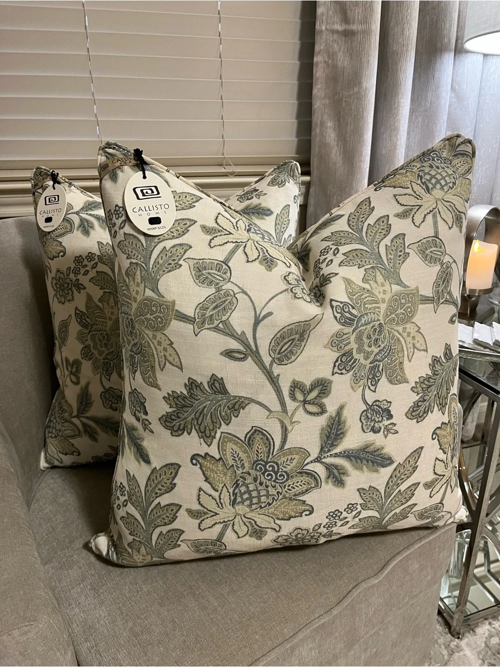1-NWT CALLISTO HOME  GREEN JACOBEANS FLORAL DESIGN DECORATIVE PILLOW(T00871F11)